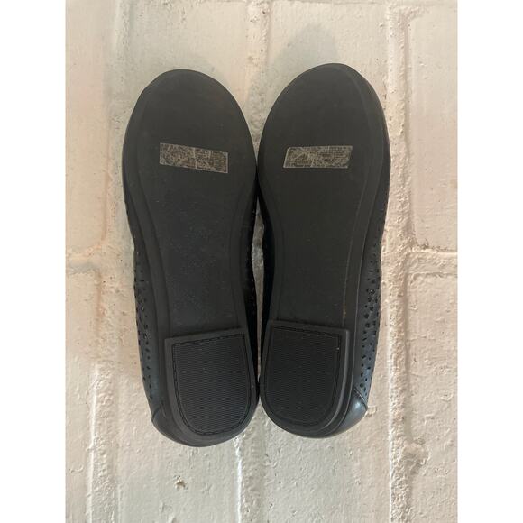 Vionic Women's Robyn Flat Black Shoe Size 7.5 - Picture 5 of 5